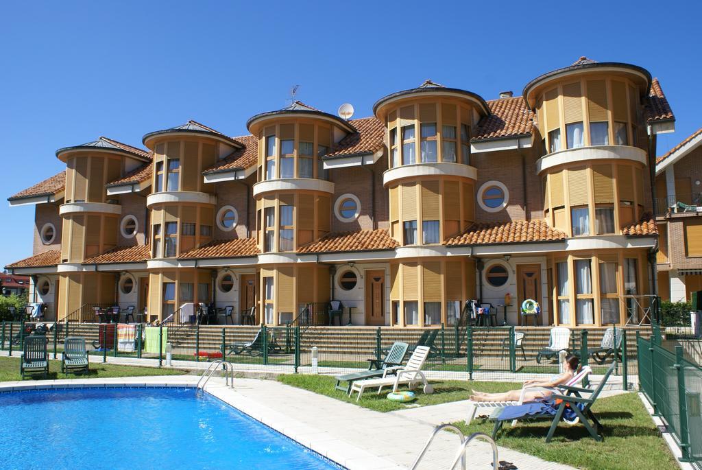 Apartamentos Quinto Sueno Noja Kültér fotó